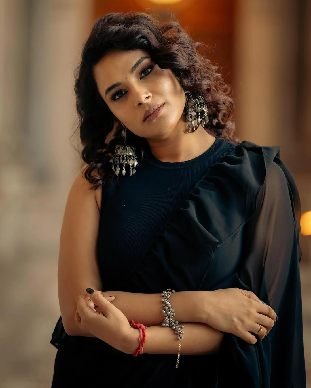 Hari Teja Photo Shoot in Black Saree from Australia