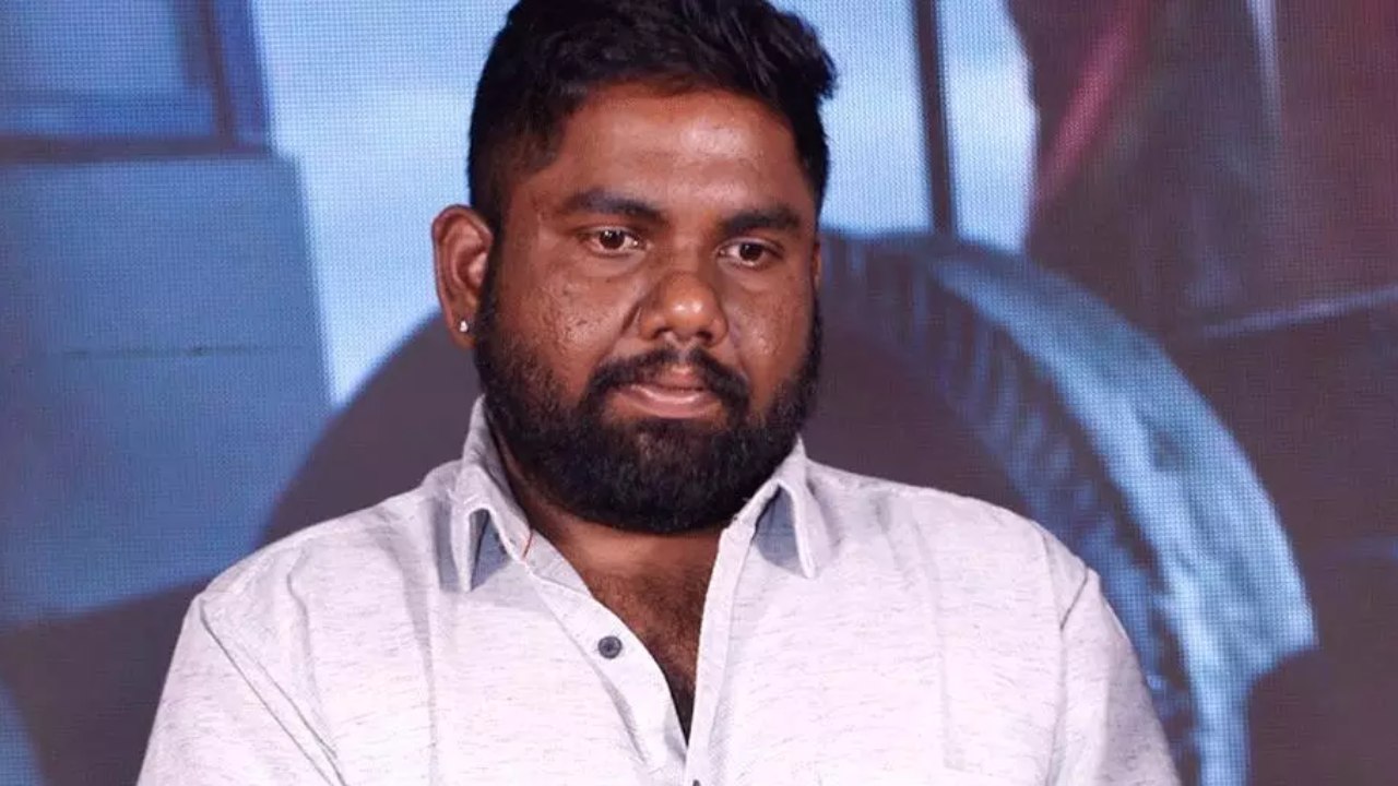 Harsha Chemudu : మా అంకుల్ తప్పిపోయాడు.. ప్లీజ్ వెతికి పెట్టండి.. కమెడియన్ రిక్వెస్ట్.. Harsha Chemudu : మా అంకుల్ తప్పిపోయాడు.. ప్లీజ్ వెతికి పెట్టండి.. కమెడియన్ రిక్వెస్ట్..