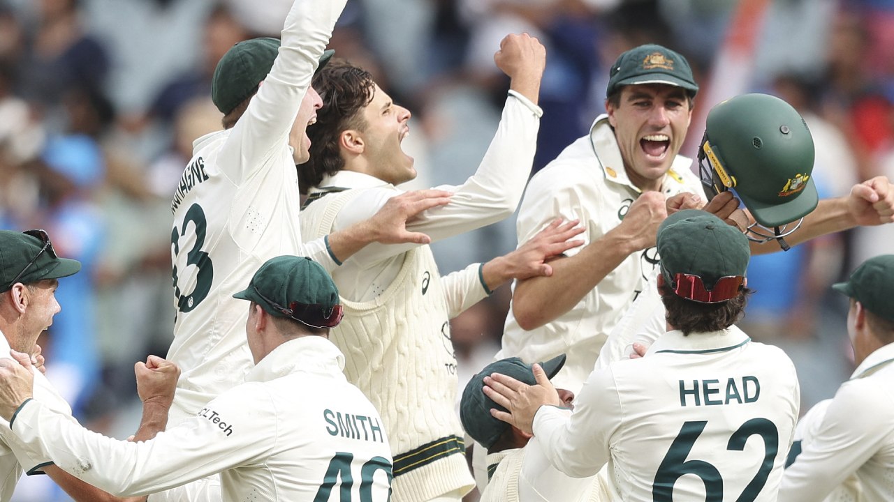 IND vs AUS : ఐదో టెస్టుకు ఒక రోజు ముందే జట్టును ప్రకటించిన ఆస్ట్రేలియా.. మరో ఆటగాడు అరంగ్రేటం.. భారత్కు కష్టకాలమే..! IND vs AUS : ఐదో టెస్టుకు ఒక రోజు ముందే జట్టును ప్రకటించిన ఆస్ట్రేలియా.. మరో ఆటగాడు అరంగ్రేటం.. భారత్కు కష్టకాలమే..!