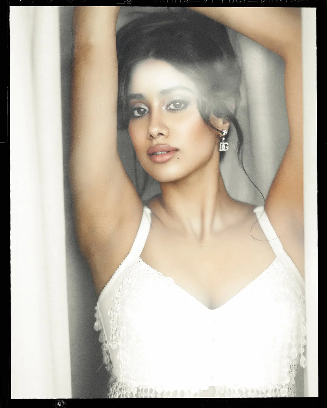 Janhvi Kapoor Elegant her Beauty in White Dress
