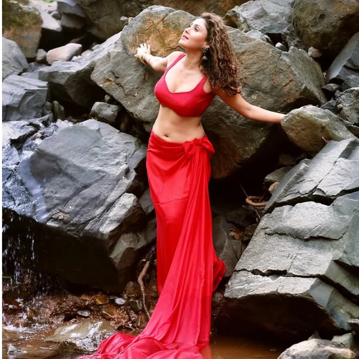 Jr NTR Heroine Photos