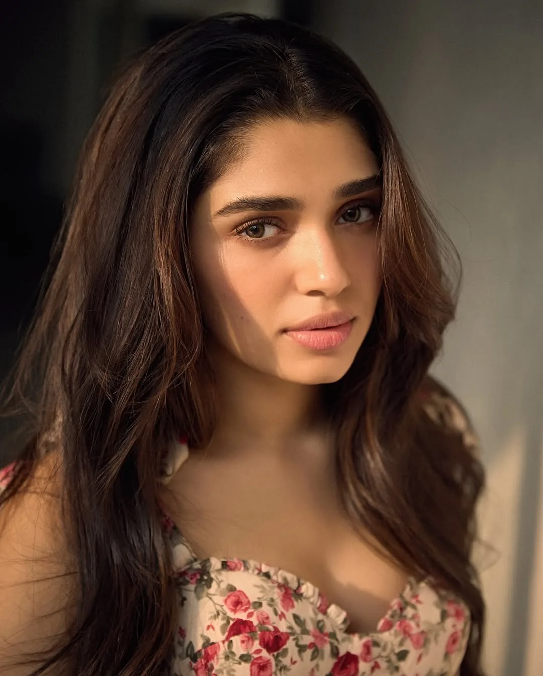 Krithi Shetty shows her Beauty in Sun Light