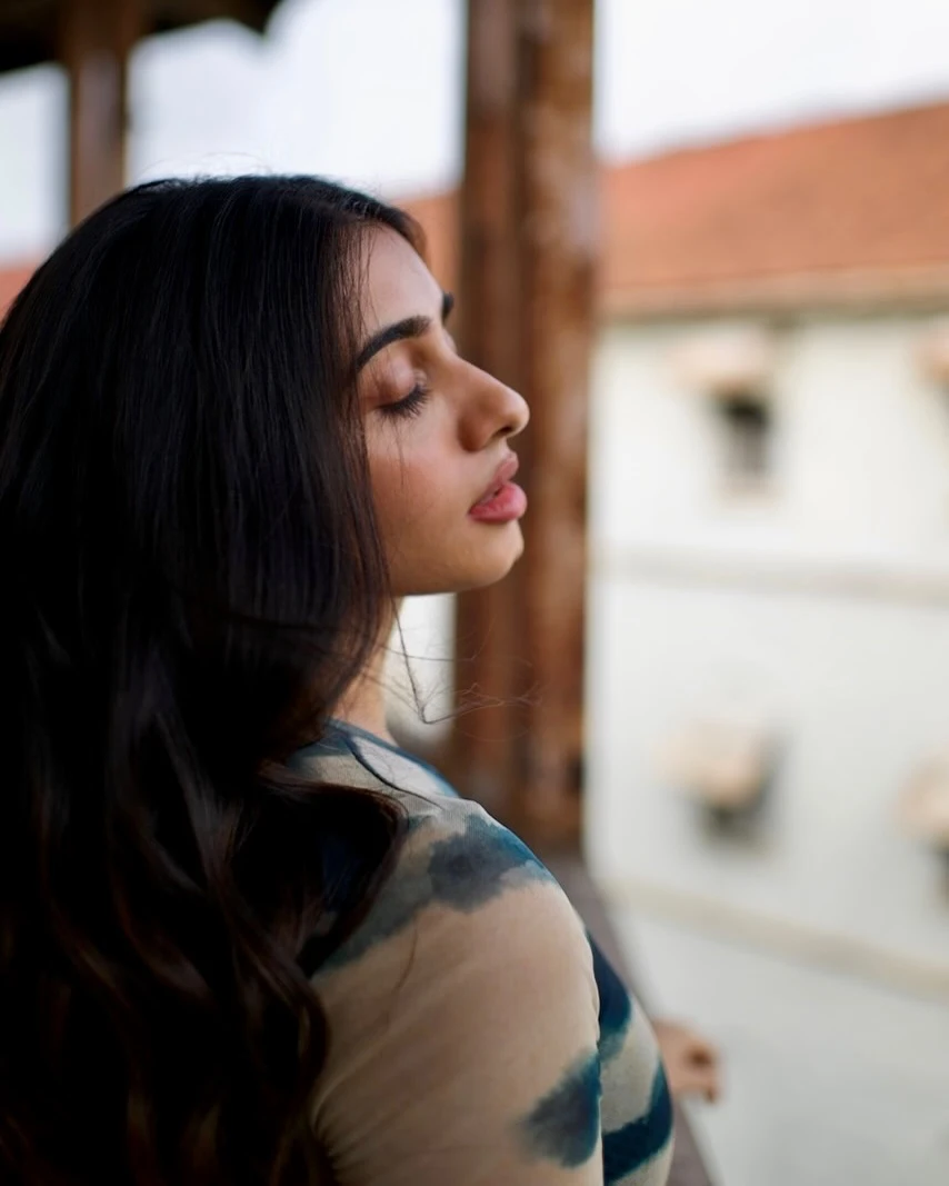 Maanasa Choudhary Stylish Looks