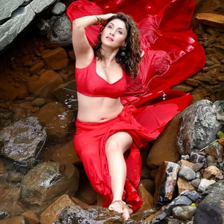 Manjari Fadnnis
