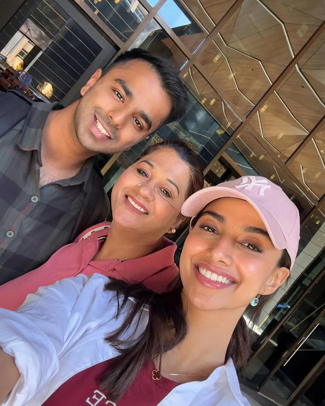 Meenaakshi Chaudhary Enjoying Dubai Trip with Family