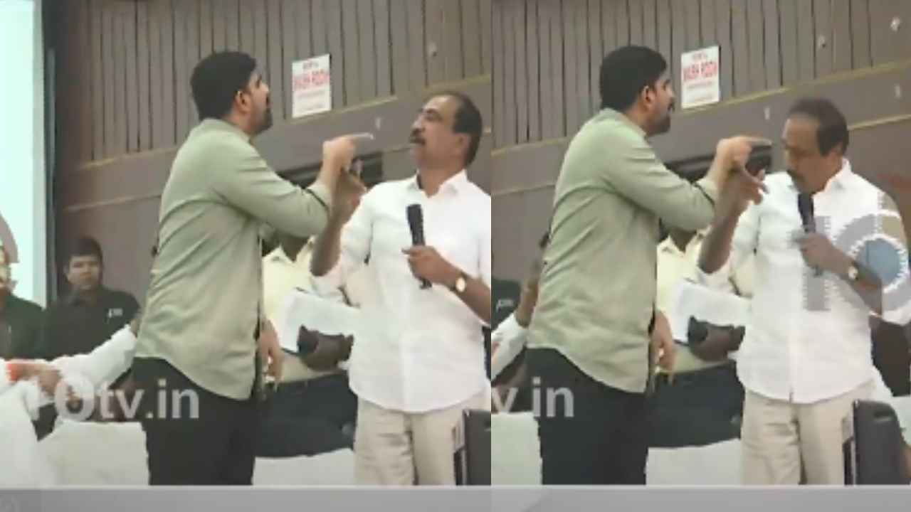 Mla Sanjay Kumar : బీఆర్ఎస్ ఎమ్మెల్యే కౌశిక్ రెడ్డిపై స్పీకర్ కు ఫిర్యాదు.. Mla Sanjay Kumar : బీఆర్ఎస్ ఎమ్మెల్యే కౌశిక్ రెడ్డిపై స్పీకర్ కు ఫిర్యాదు..