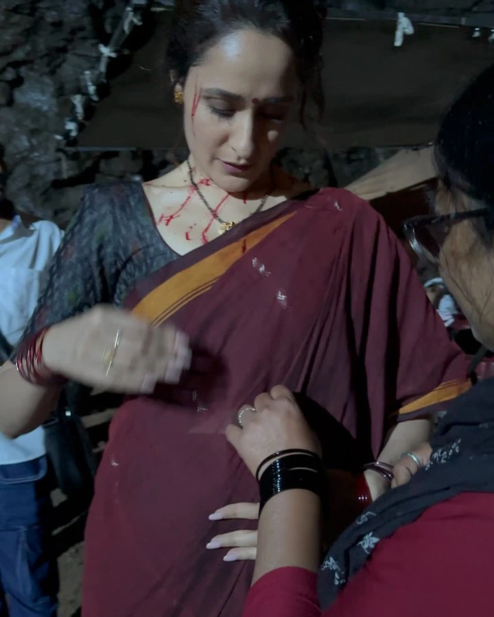 Pragya Jaiswal Working Stills from Daaku Maharaaj