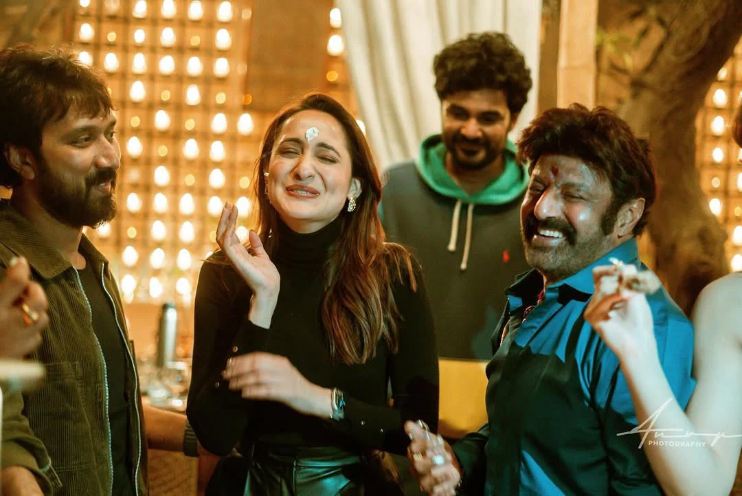 Pragya Jaiswal Birthday Celebrations with Balakrishna and Daaku Maharaaj Team