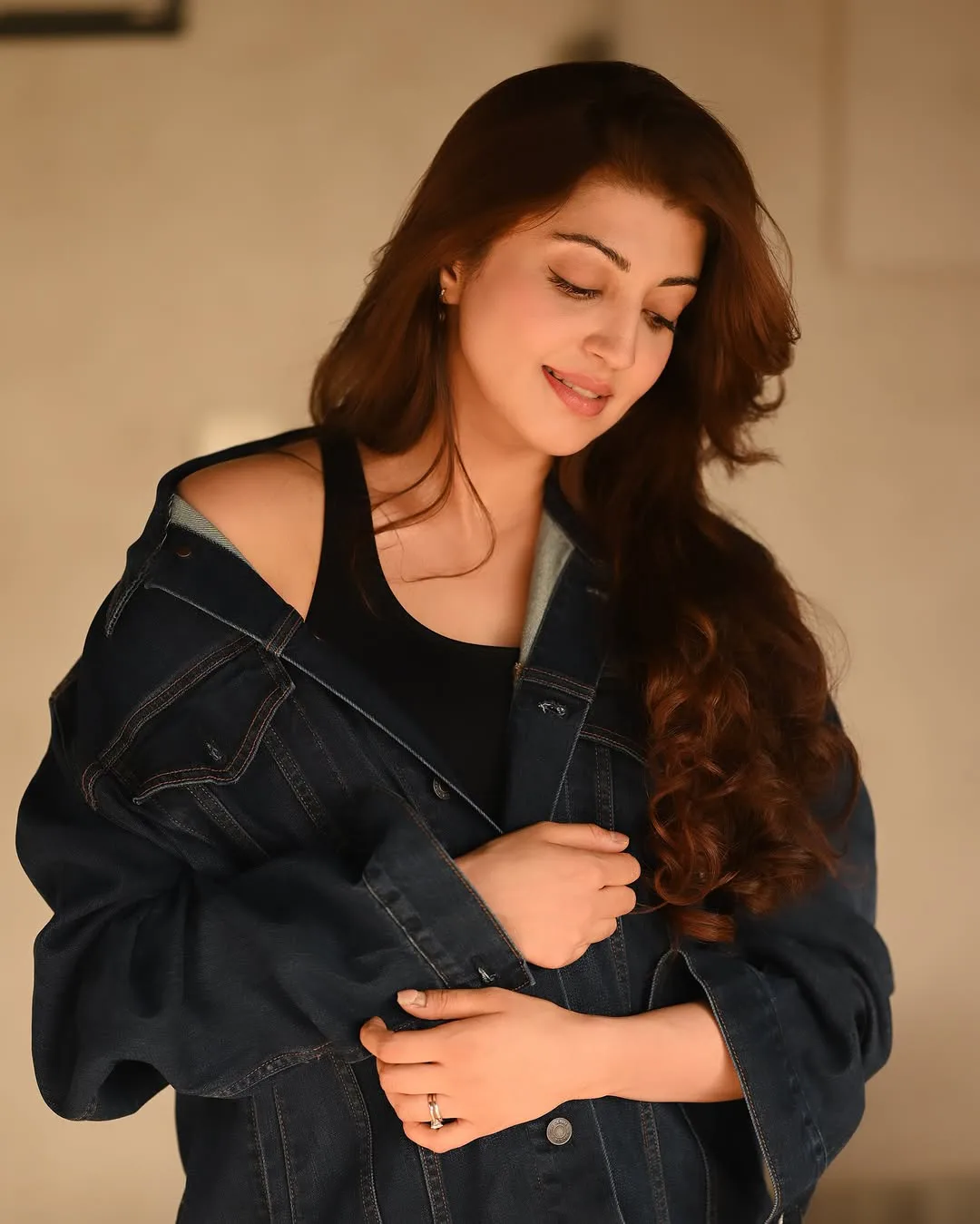 Pranita Subhash Stylish Photos