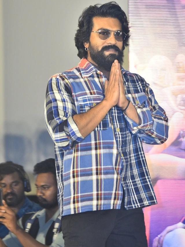 Ram Charan Looks in Game Changer Trailer launch Event