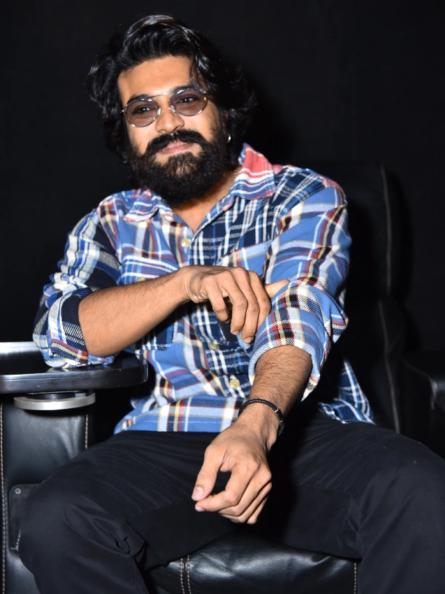 Ram Charan Looks in Game Changer Trailer launch Event