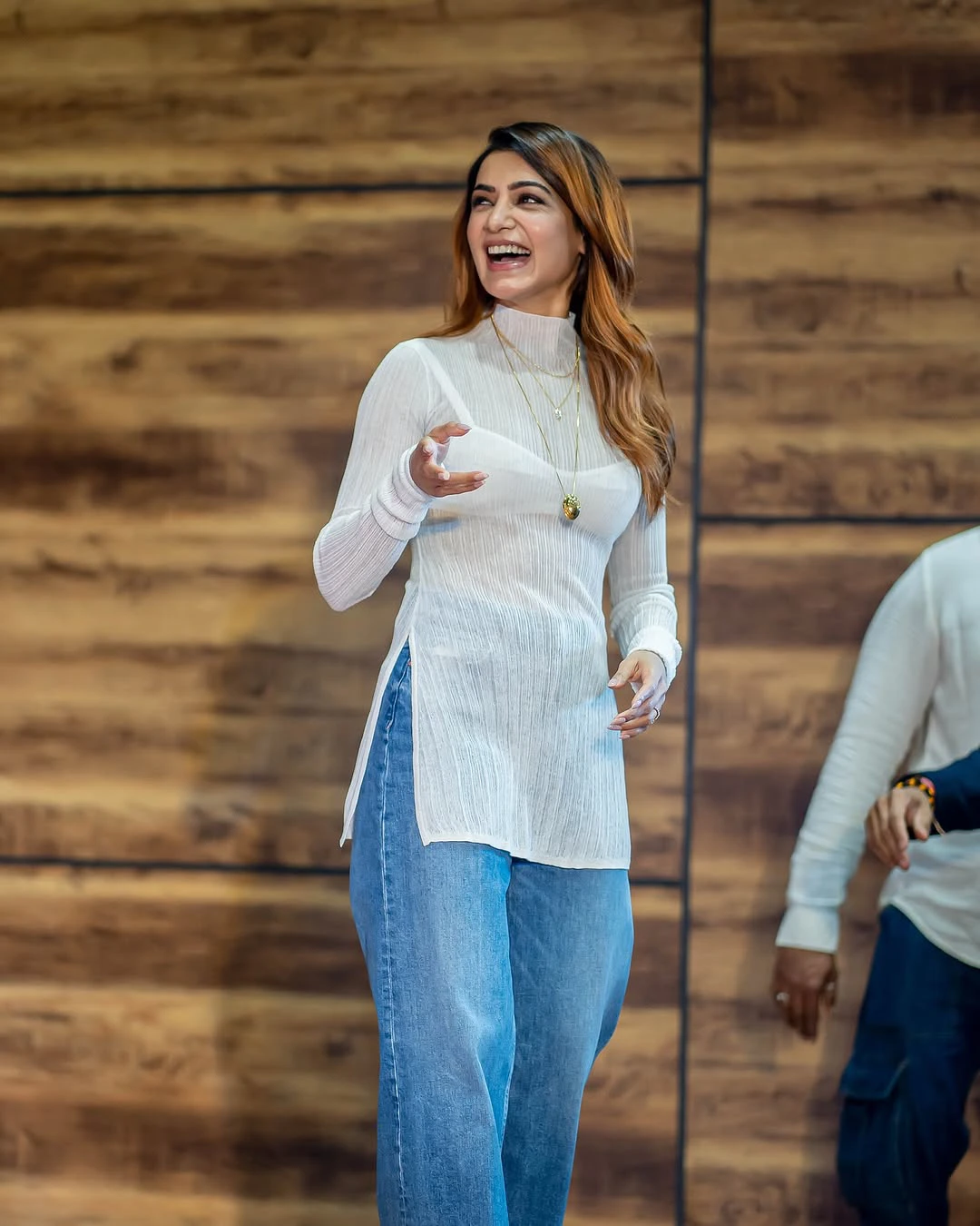 Samantha Cute Photos from Chennai Super Champs Jersey Launch Event