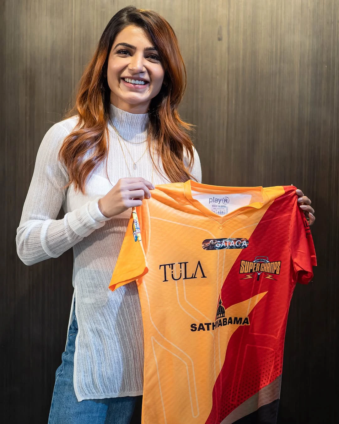 Samantha Cute Photos from Chennai Super Champs Jersey Launch Event