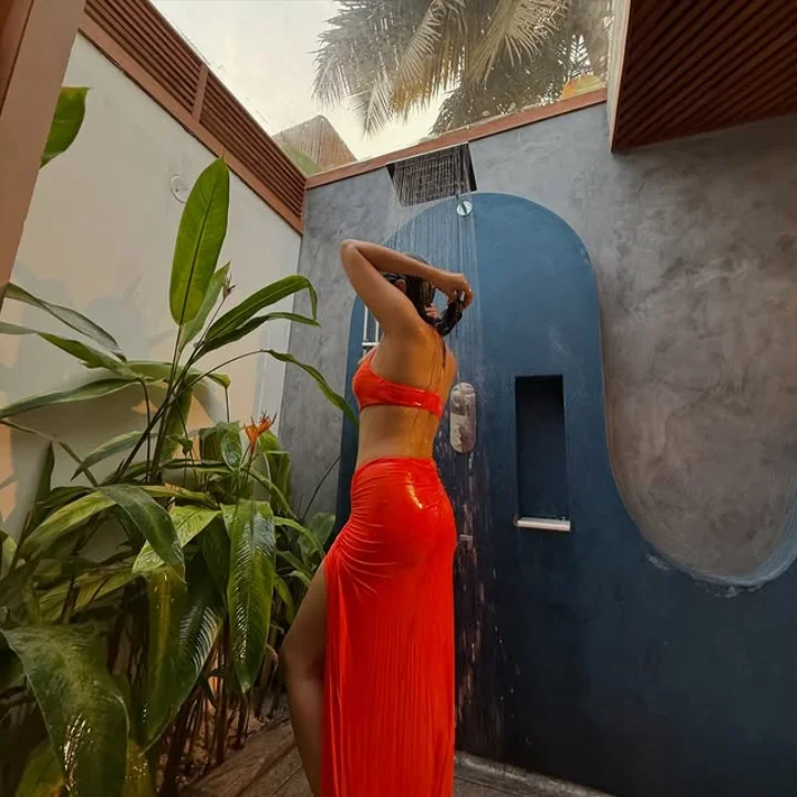 Shraddha Das Insta Pics