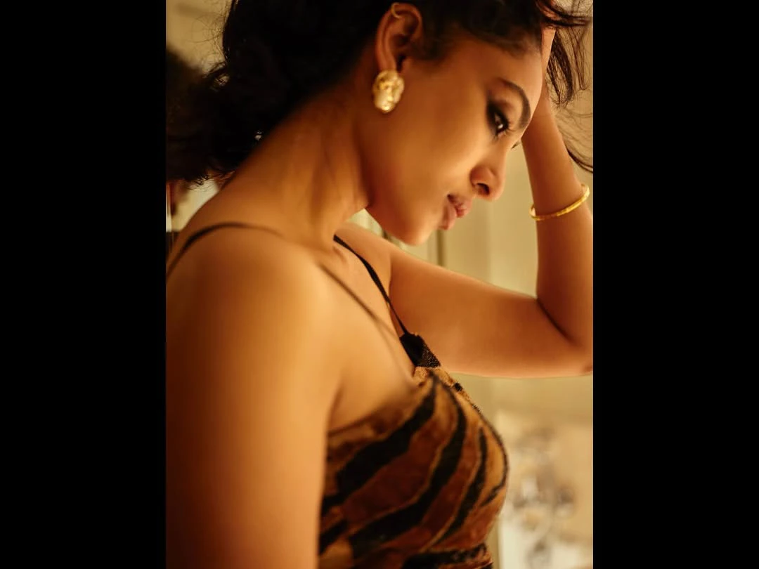 Sobhita Dhulipala Sizzling Photos from an Event