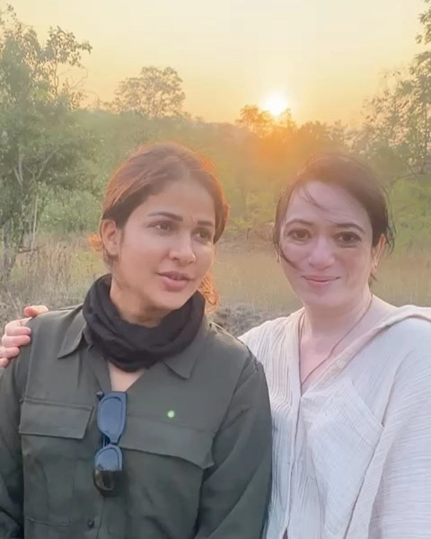 Mega Cousins Enjoying New Year in Jungle