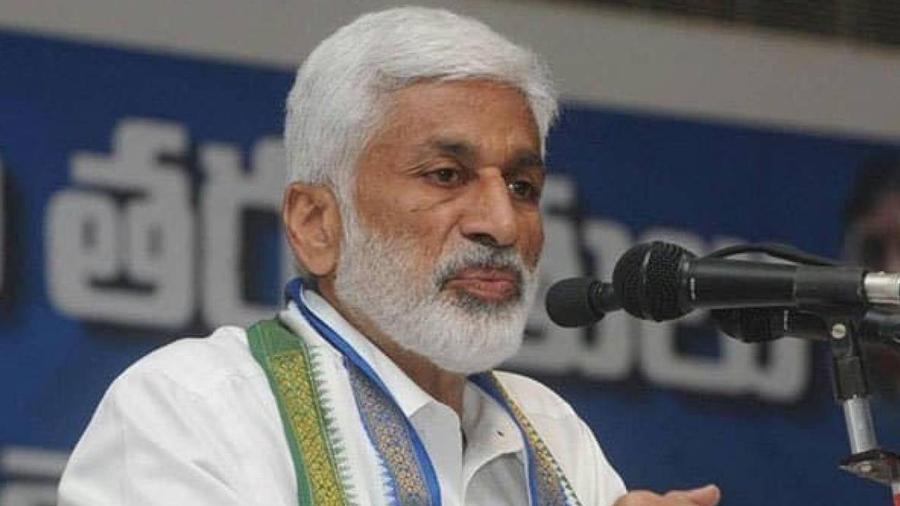 విజయసాయిరెడ్డి రాజీనామా చేశారు సరే.. కానీ.. టీడీపీ నేతల ఫైరింగ్ రియాక్షన్స్ విజయసాయిరెడ్డి రాజీనామా చేశారు సరే.. కానీ.. టీడీపీ నేతల ఫైరింగ్ రియాక్షన్స్