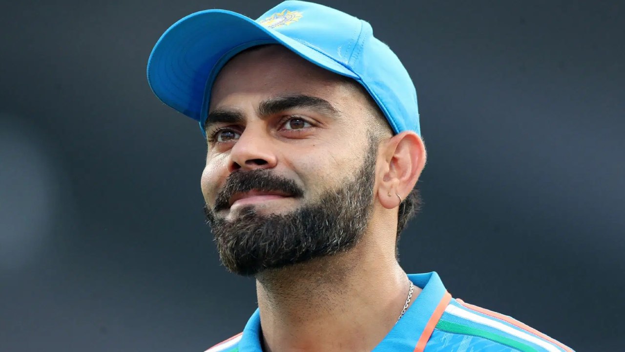 Virat Kohli : ప్రపంచ రికార్డుపై కోహ్లీ కన్ను.. వన్డేల్లో మరో 96 పరుగులు చేస్తే.. Virat Kohli : ప్రపంచ రికార్డుపై కోహ్లీ కన్ను.. వన్డేల్లో మరో 96 పరుగులు చేస్తే..