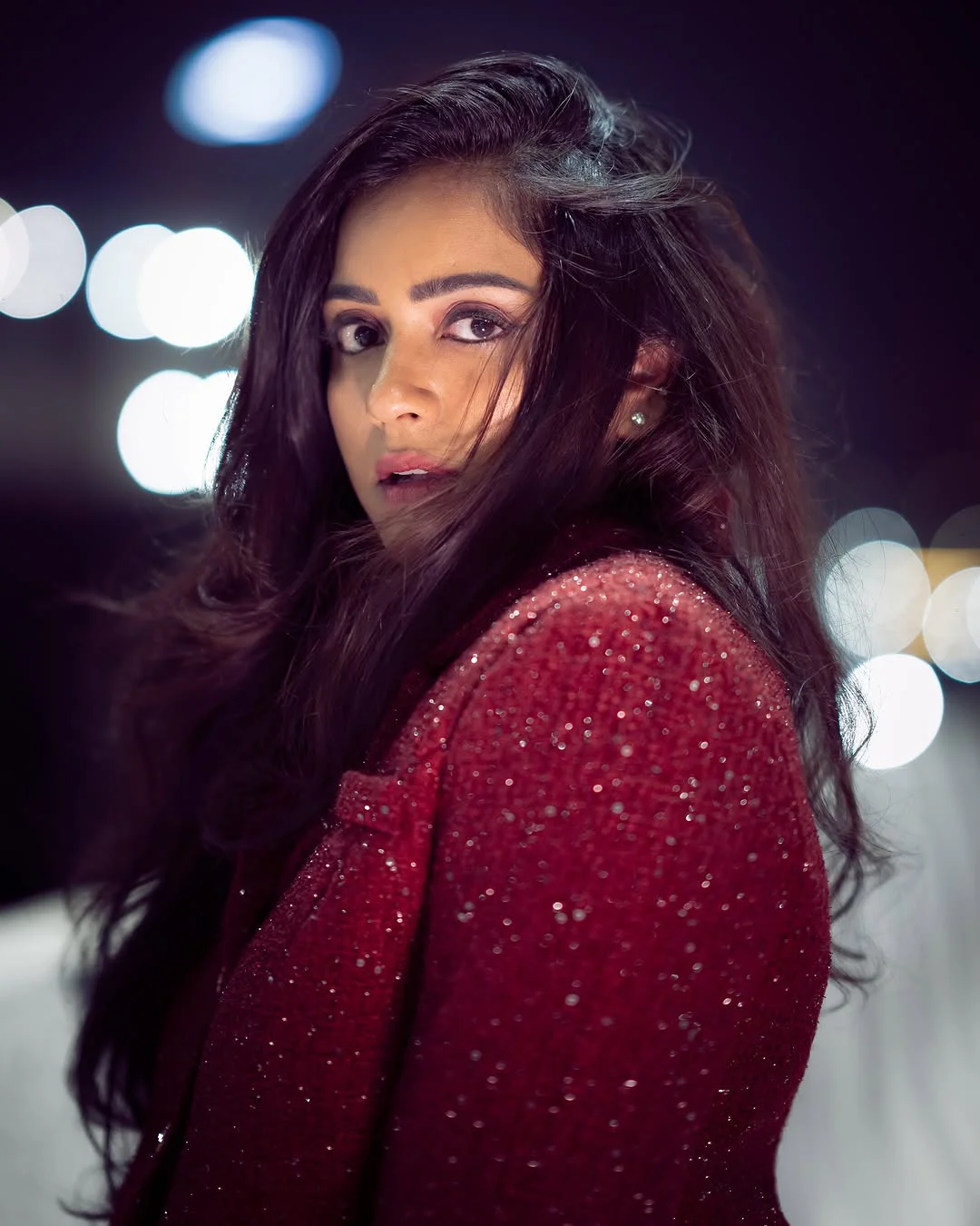Vithika Sheru Sizzling Photos