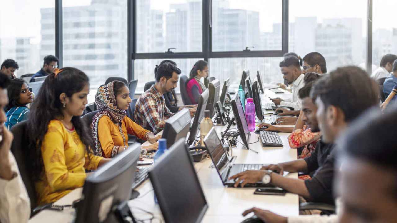 Working Hours In India