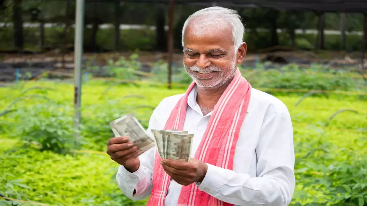 PM Kisan: రైతులకు గుడ్న్యూస్.. పీఎం కిసాన్ నిధులు విడుదలయ్యాయి.. ఇలా చెక్ చేసుకోండి.. PM Kisan: రైతులకు గుడ్న్యూస్.. పీఎం కిసాన్ నిధులు విడుదలయ్యాయి.. ఇలా చెక్ చేసుకోండి..