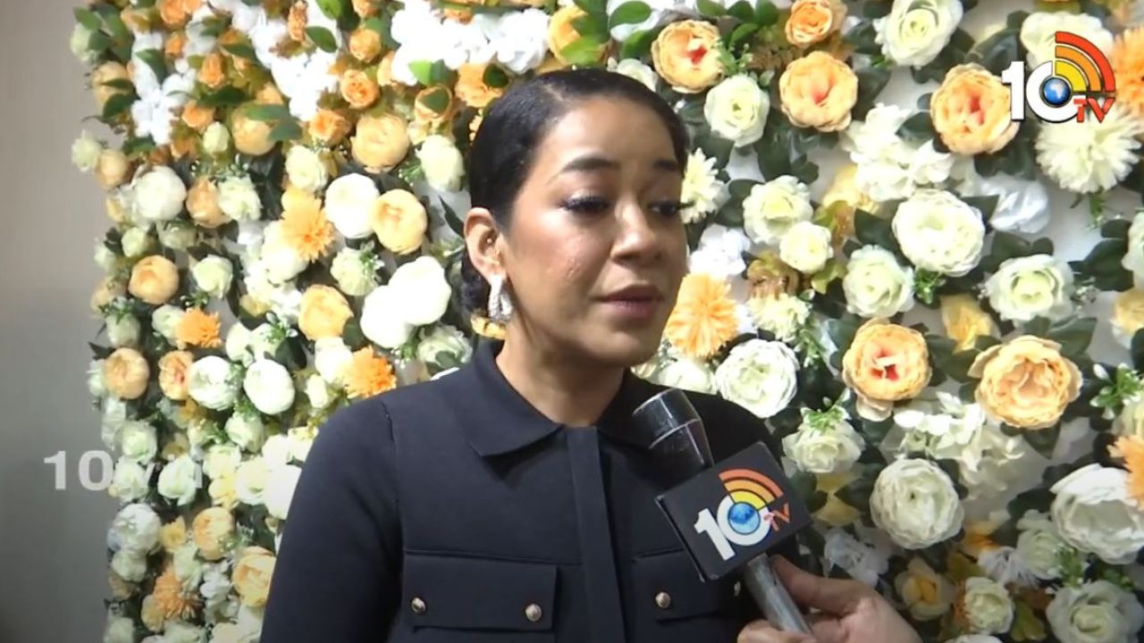 Mumaith Khan: నాకు యాక్సిడెంట్ జరిగిన తర్వాత ఆ పరిస్థితి వచ్చింది: చాలా రోజుల తర్వాత మీడియాతో ముమైత్ ఖాన్ Mumaith Khan: నాకు యాక్సిడెంట్ జరిగిన తర్వాత ఆ పరిస్థితి వచ్చింది: చాలా రోజుల తర్వాత మీడియాతో ముమైత్ ఖాన్