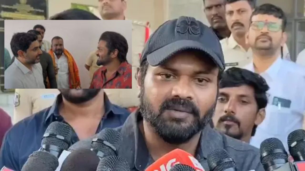 Manchu Manoj: పొలిటికల్ ఎంట్రీపై మంచు మనోజ్ రియాక్షన్.. నారా లోకేశ్తో భేటీ.. Manchu Manoj: పొలిటికల్ ఎంట్రీపై మంచు మనోజ్ రియాక్షన్.. నారా లోకేశ్తో భేటీ..