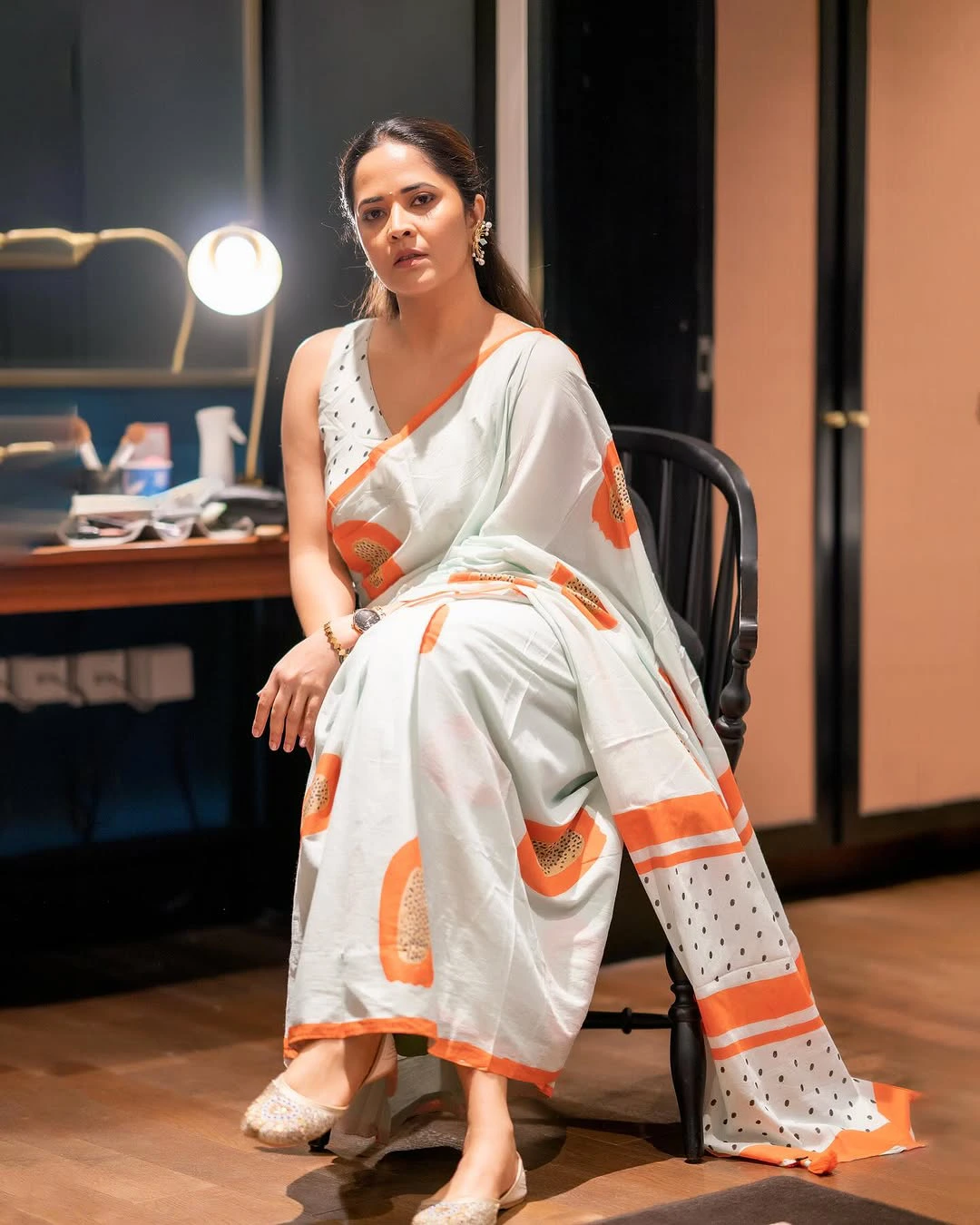 Anasuya Bharadwaj Cute Photos in Saree