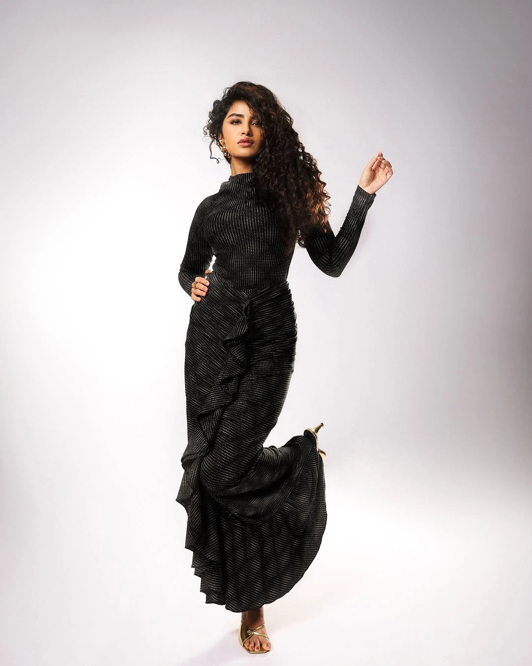 Anupama Parameswaran Dazzling Photo Shoot