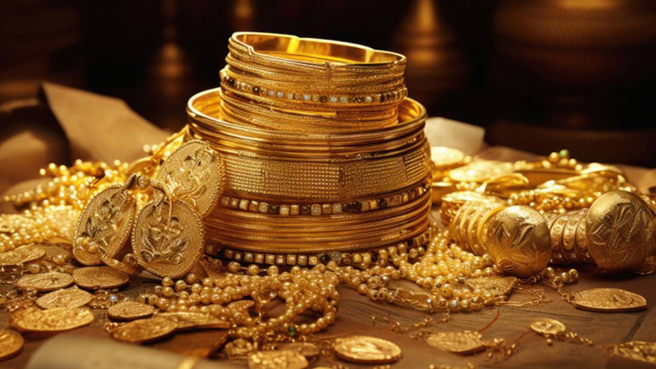 Gold: బంగారాన్ని విపరీతంగా ఎవరు కొంటారో.. ఎందుకు కొంటారో తెలుసా? మీరు కొంటున్నారా? Gold: బంగారాన్ని విపరీతంగా ఎవరు కొంటారో.. ఎందుకు కొంటారో తెలుసా? మీరు కొంటున్నారా?