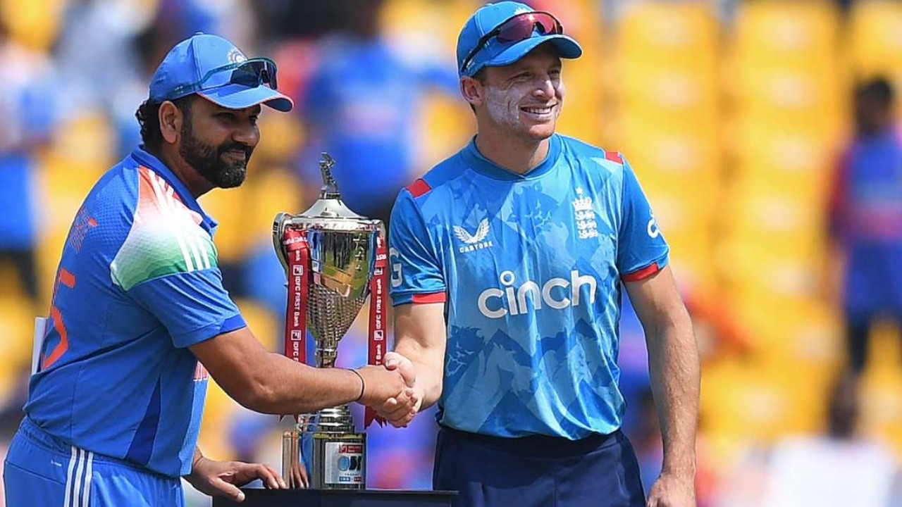 IND vs ENG : మూడు మార్పులతో బరిలోకి దిగిన టీమ్ఇండియా.. నిరాశపరిచిన రోహిత్ శర్మ.. IND vs ENG : మూడు మార్పులతో బరిలోకి దిగిన టీమ్ఇండియా.. నిరాశపరిచిన రోహిత్ శర్మ..