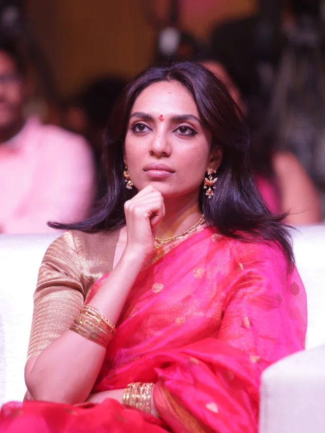 Naga Chaitanya Sobhita Dhulipala Cute Photos