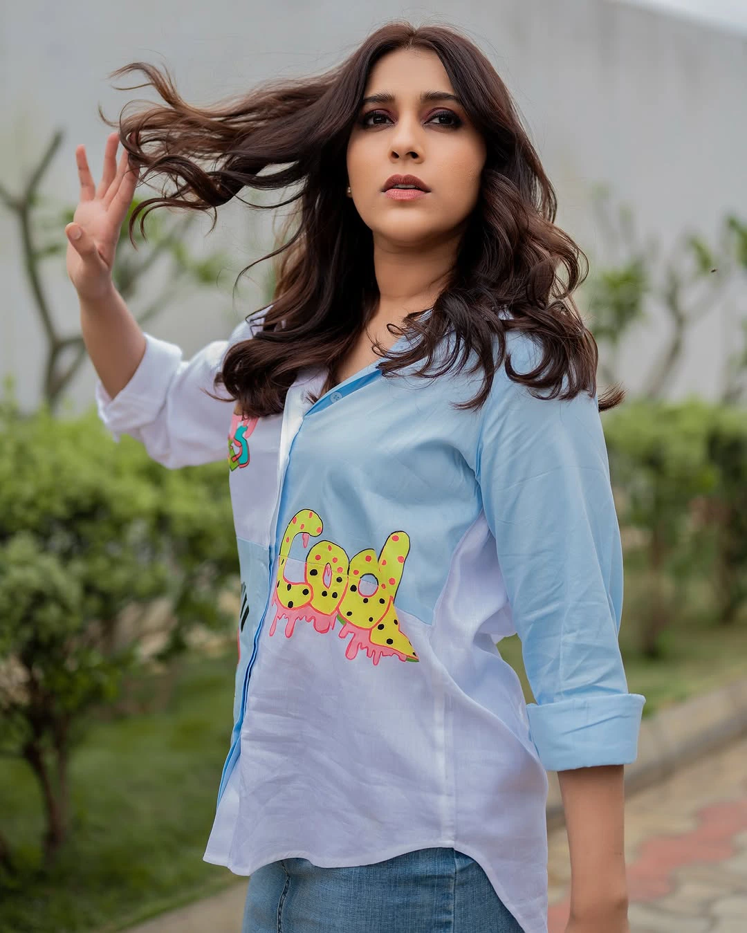 Anchor Rashmi Gautam Photos in Short Skirt