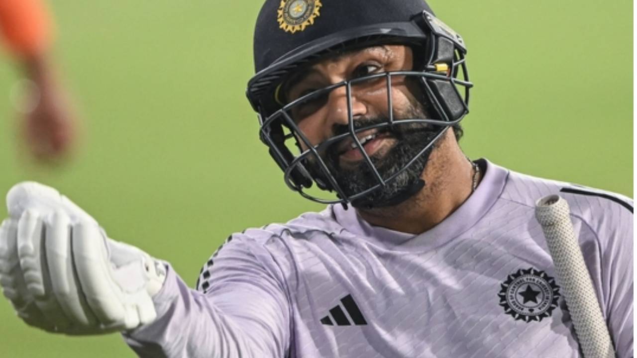 Champions Trophy 2025: నువ్వు నా కాలు విరగ్గొట్టడానికి ప్రయత్నించావు..! బౌలర్తో రోహిత్ శర్మ.. వీడియో వైరల్ Champions Trophy 2025: నువ్వు నా కాలు విరగ్గొట్టడానికి ప్రయత్నించావు..! బౌలర్తో రోహిత్ శర్మ.. వీడియో వైరల్