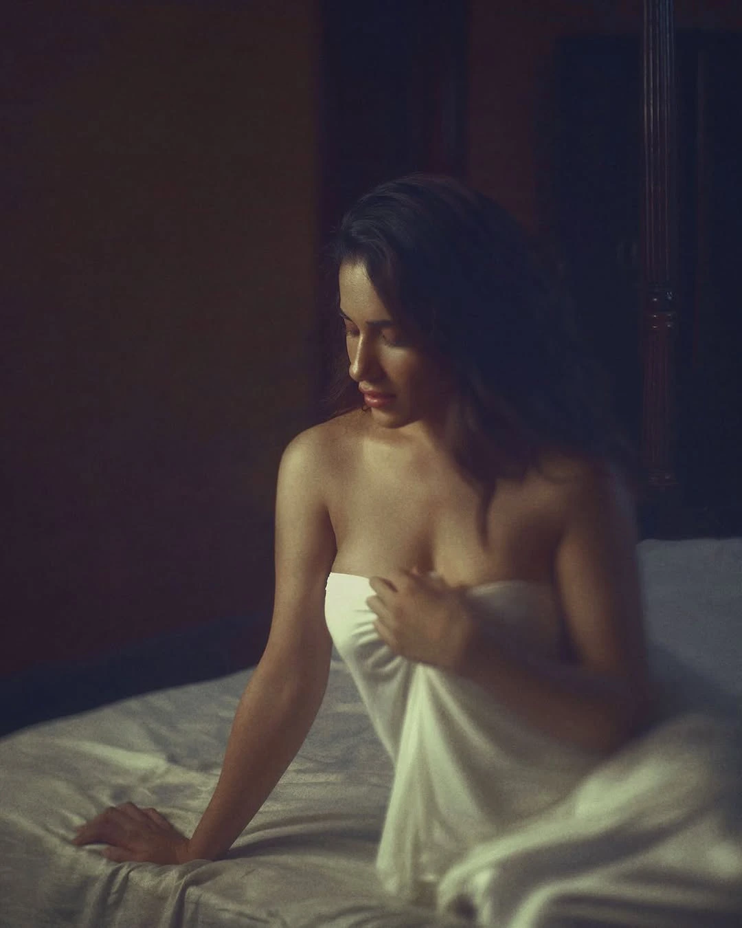 Ruhani Sharma Dazzling Poses on Bed