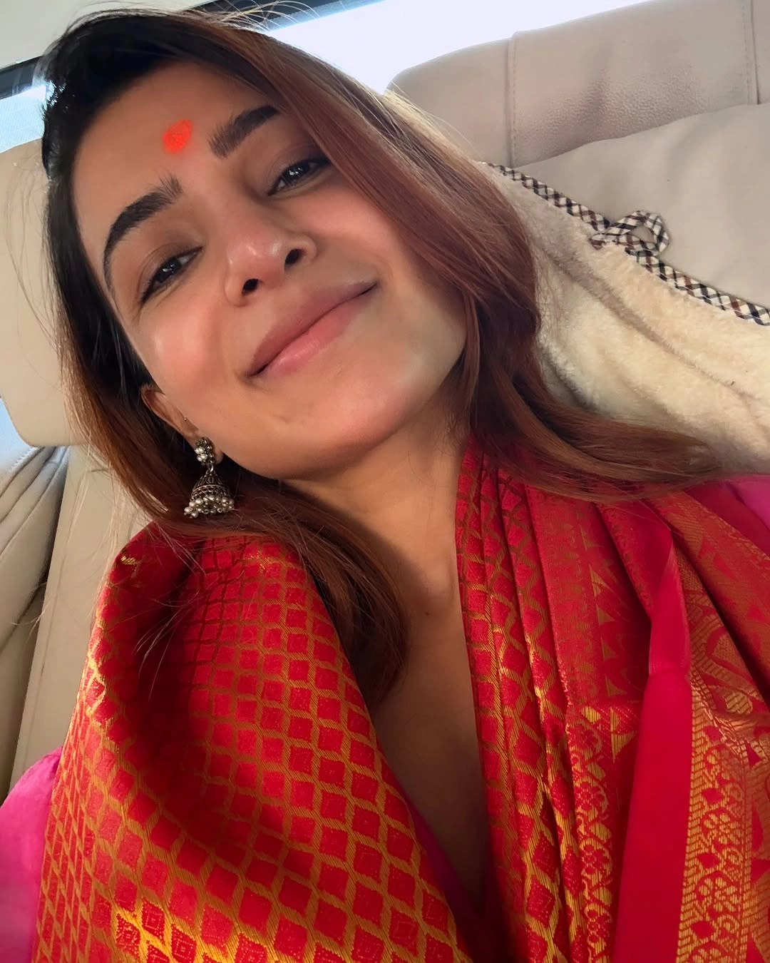 Samantha Shares her Cute Photos
