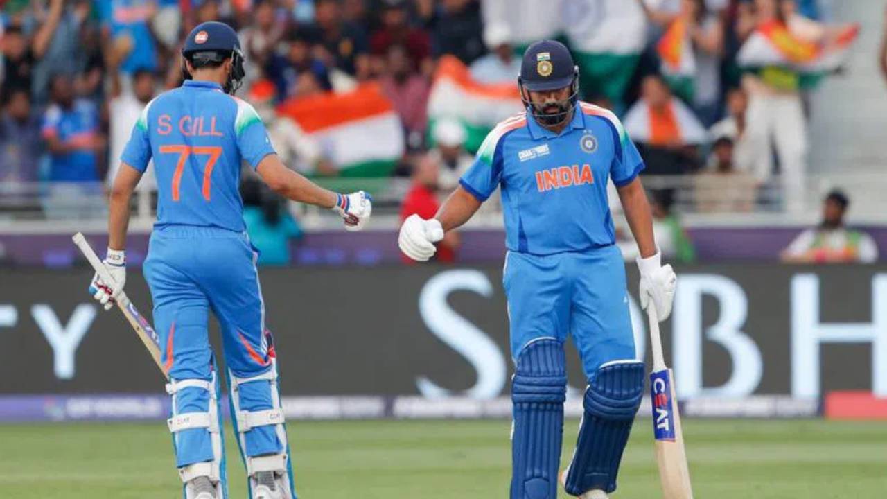 Champions Trophy 2025 points table : అగ్రస్థాన మురిపం ఒక్కరోజే.. మళ్లీ రెండో స్థానానికి పడిపోయిన భారత్.. రెండు మ్యాచ్లు గెలిచినా కూడా.. Champions Trophy 2025 points table : అగ్రస్థాన మురిపం ఒక్కరోజే.. మళ్లీ రెండో స్థానానికి పడిపోయిన భారత్.. రెండు మ్యాచ్లు గెలిచినా కూడా..