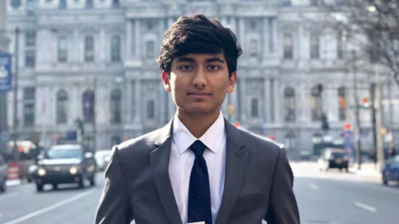 Who is Akash Bobba: ఆకాశ్ బొబ్బ ఎవరు? అతడి పేరు ఇంతలా మారుమోగిపోతుందేంటి? Who is Akash Bobba: ఆకాశ్ బొబ్బ ఎవరు? అతడి పేరు ఇంతలా మారుమోగిపోతుందేంటి?