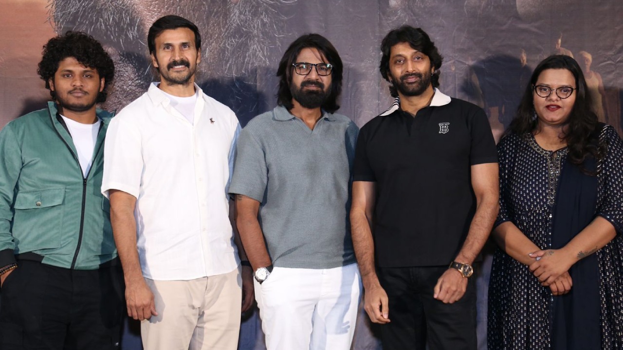 Kobali Series : ఇండస్ట్రీకి వచ్చి 20 ఏళ్ళు అయ్యింది.. కొత్తగా ఏదో ఒకటి చేయాలి అని ఈ సిరీస్ చేశాను.. Kobali Series : ఇండస్ట్రీకి వచ్చి 20 ఏళ్ళు అయ్యింది.. కొత్తగా ఏదో ఒకటి చేయాలి అని ఈ సిరీస్ చేశాను..
