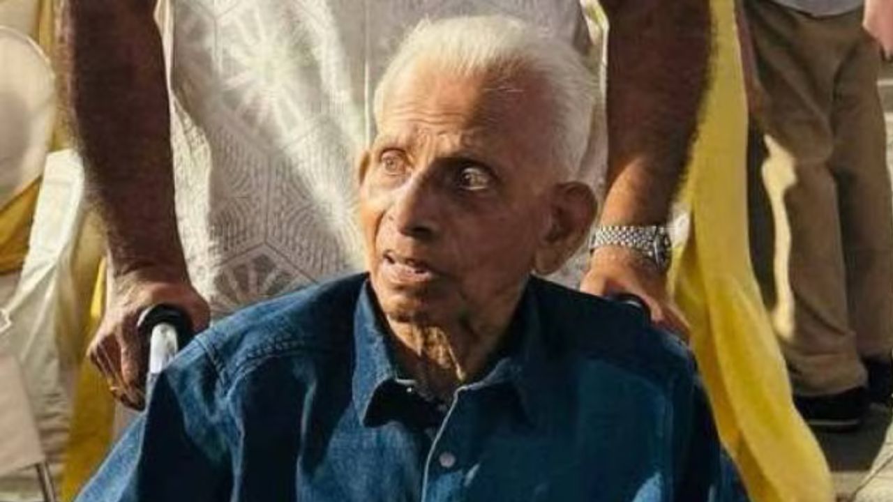 Padmakar Shivalkar: మాజీ క్రికెటర్ పద్మకర్ శివాల్కర్ కన్నుమూత.. ప్రముఖుల సంతాపం Padmakar Shivalkar: మాజీ క్రికెటర్ పద్మకర్ శివాల్కర్ కన్నుమూత.. ప్రముఖుల సంతాపం