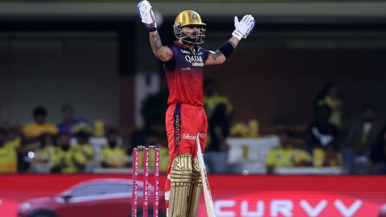 CSK vs RCB: అరె.. ఏంటి ఇది? అంటూ మ్యాచ్లో కోహ్లీ తీవ్ర ఆగ్రహం.. ఆ తర్వాత అంపైర్.. CSK vs RCB: అరె.. ఏంటి ఇది? అంటూ మ్యాచ్లో కోహ్లీ తీవ్ర ఆగ్రహం.. ఆ తర్వాత అంపైర్..