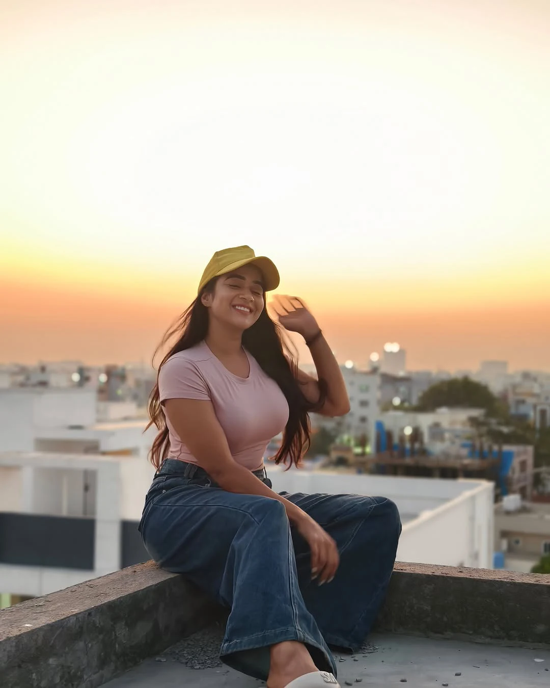 Deepthi Sunaina Latest Photos
