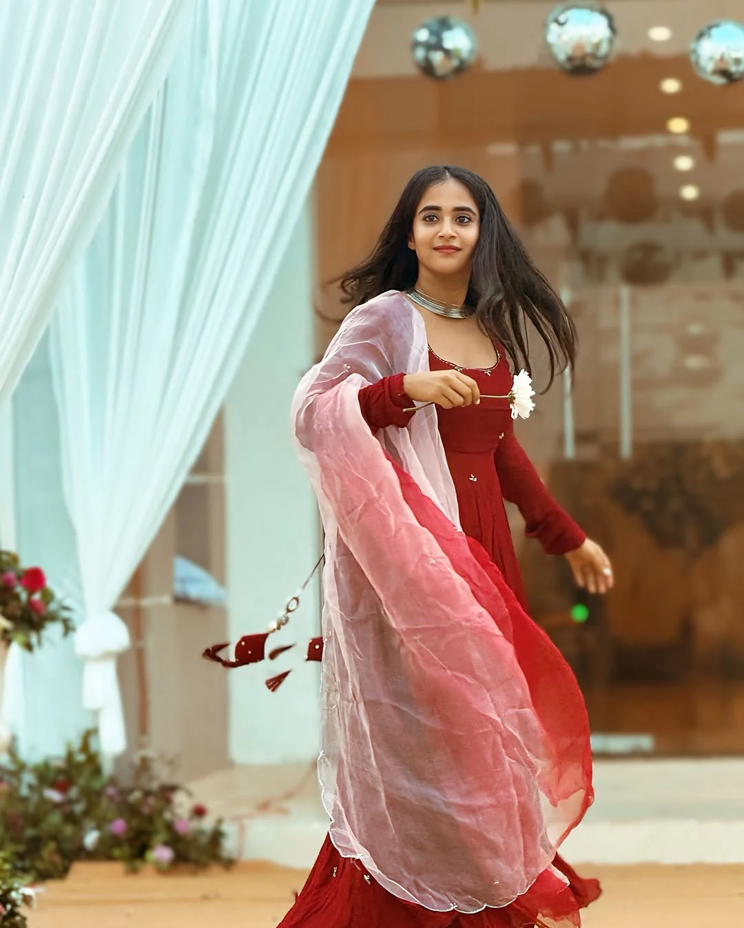 Deepthi Sunaina Latest Photos