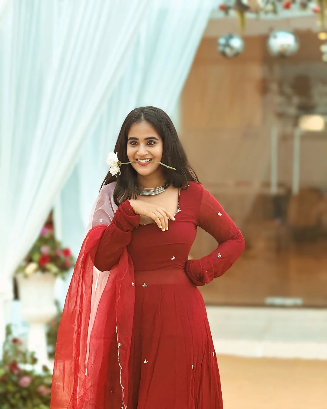 Deepthi Sunaina Latest Photos