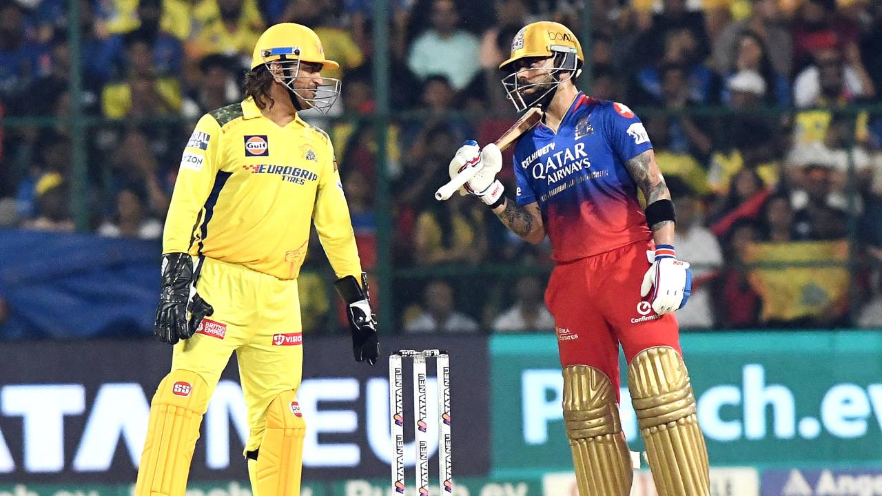 CSK vs RCB : గత 17 ఏళ్లుగా చెపాక్లో చెన్నైపై గెలవని బెంగళూరు.. ఈ సారైనా విజయం సాధించేనా? సీఎస్కే, ఆర్సీబీ హెడ్ టు హెడ్ రికార్డ్స్, పిచ్ రిపోర్టు.. CSK vs RCB : గత 17 ఏళ్లుగా చెపాక్లో చెన్నైపై గెలవని బెంగళూరు.. ఈ సారైనా విజయం సాధించేనా? సీఎస్కే, ఆర్సీబీ హెడ్ టు హెడ్ రికార్డ్స్, పిచ్ రిపోర్టు..