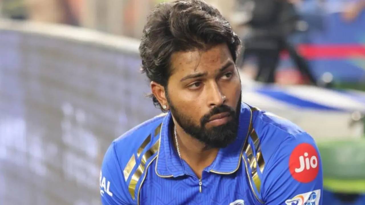 IPL 2025 : కర్మఫలం అంటే ఇదేనా.. గత సీజన్లో చేసిన తప్పుకు.. ఈ సీజన్లో హార్దిక్ పాండ్యా పై నిషేదం.. హత విధి.. IPL 2025 : కర్మఫలం అంటే ఇదేనా.. గత సీజన్లో చేసిన తప్పుకు.. ఈ సీజన్లో హార్దిక్ పాండ్యా పై నిషేదం.. హత విధి..