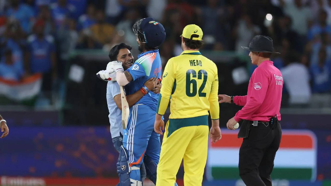 IND vs NZ : ఛాంపియన్స్ ట్రోఫీ ఫైనల్కు ముందు దుబాయ్ పోలీసుల వార్నింగ్.. IND vs NZ : ఛాంపియన్స్ ట్రోఫీ ఫైనల్కు ముందు దుబాయ్ పోలీసుల వార్నింగ్..