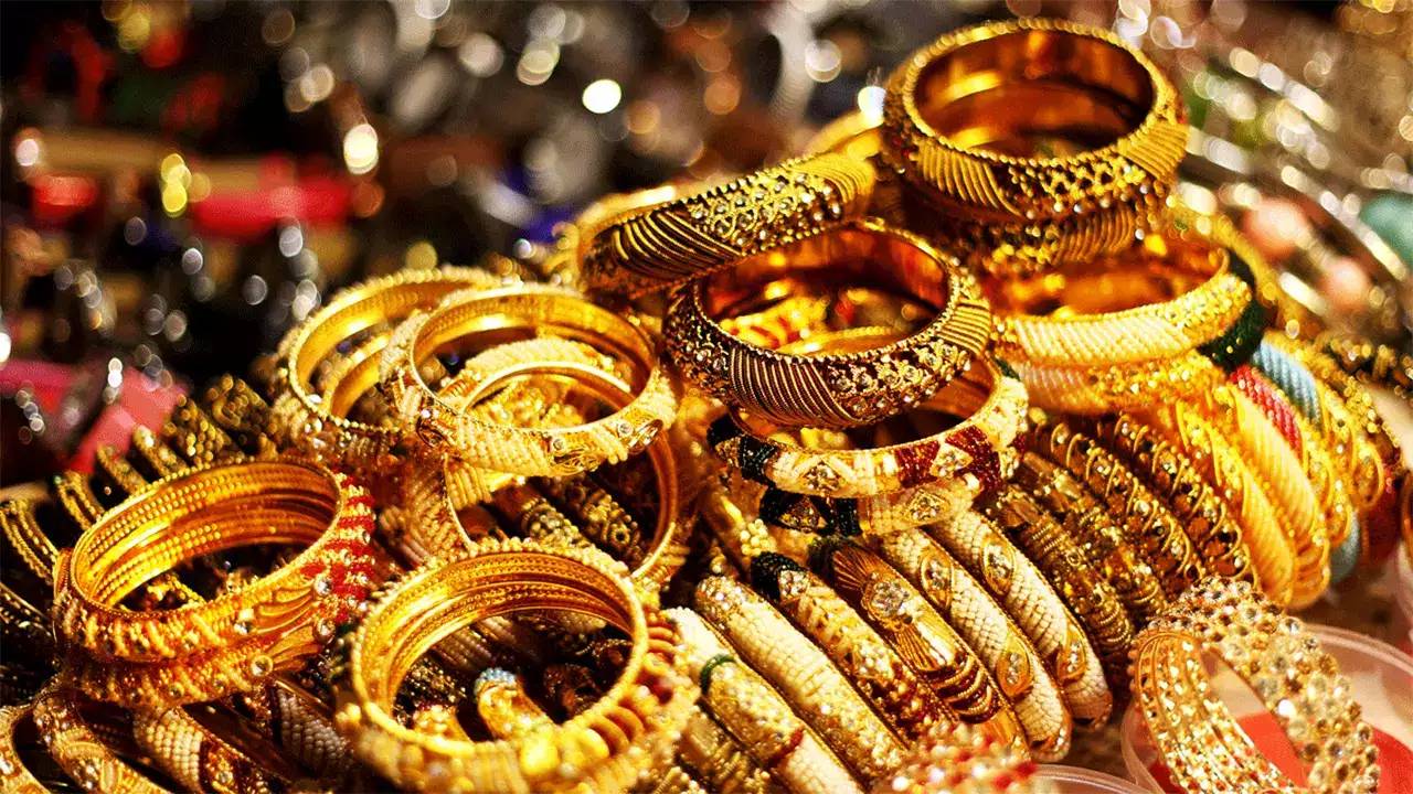 Gold: బాబోయ్.. బంగారం రికార్డులే రికార్డులు.. ఆశ్చర్యపరుస్తున్న డబ్ల్యూజీసీ తాజా గణాంకాలు.. 2025 చివరి నాటికి.. Gold: బాబోయ్.. బంగారం రికార్డులే రికార్డులు.. ఆశ్చర్యపరుస్తున్న డబ్ల్యూజీసీ తాజా గణాంకాలు.. 2025 చివరి నాటికి..