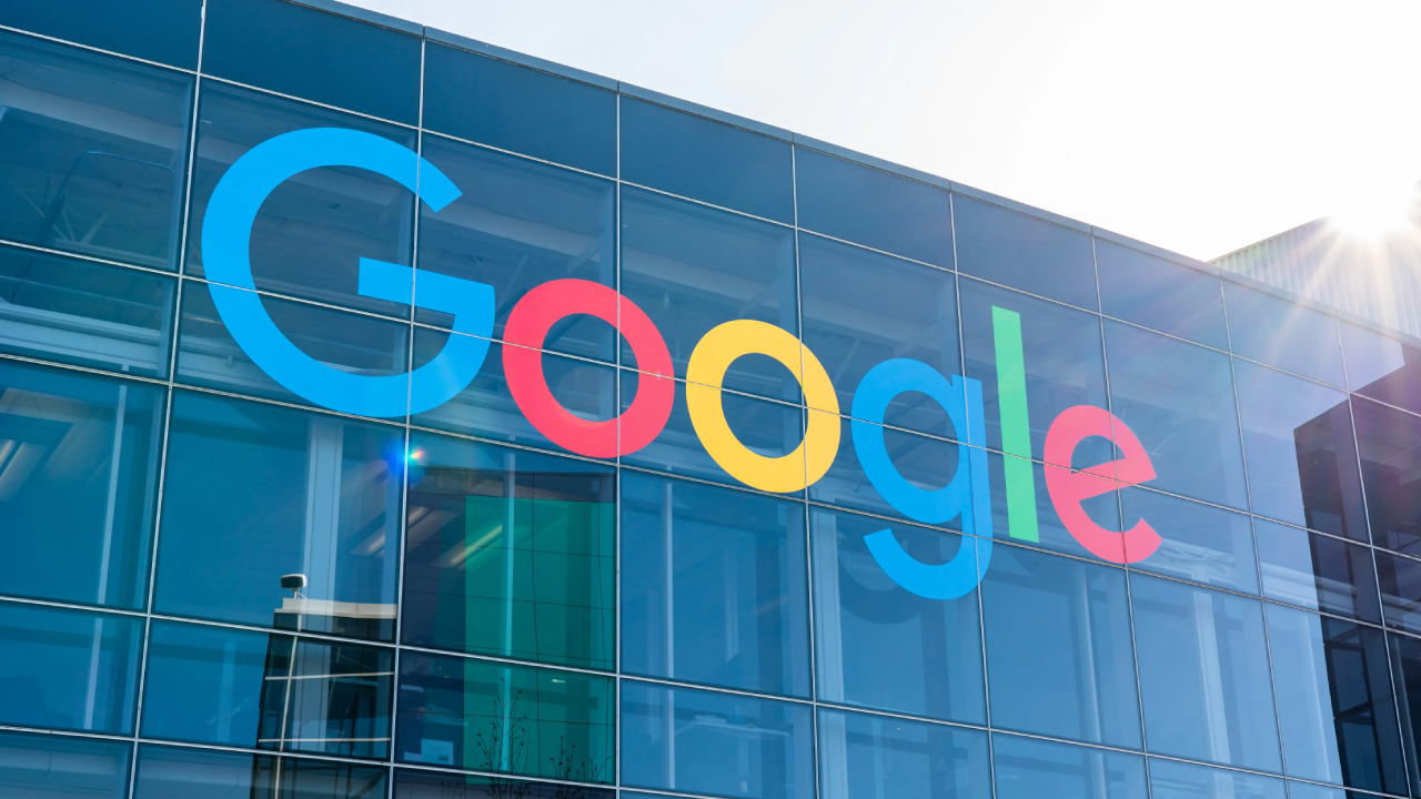 Google Maps : యూజర్లకు గూగుల్ షాక్.. ఆ డేటా పొరపాటున డిలీట్ కొట్టేసిన గూగుల్.. ఇప్పుడు ఆ డేటా కావాలంటే..! Google Maps : యూజర్లకు గూగుల్ షాక్.. ఆ డేటా పొరపాటున డిలీట్ కొట్టేసిన గూగుల్.. ఇప్పుడు ఆ డేటా కావాలంటే..!
