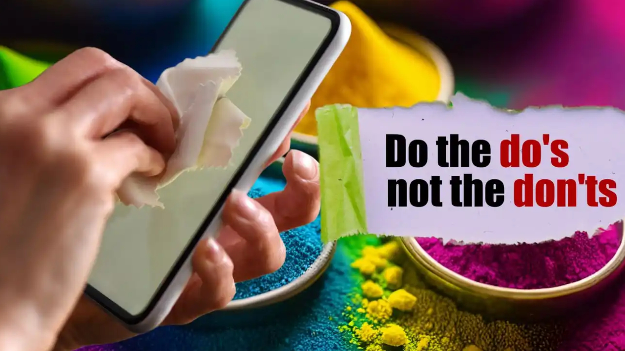 Holi Aftermath : హోలీ ఆడేటప్పుడు మీ స్మార్ట్ఫోన్లు, గాడ్జెట్లపై రంగు పడిందా? డోంట్ వర్రీ.. ఈ 5 సేఫ్టీ టిప్స్ ద్వారా క్లీన్ చేయొచ్చు..! Holi Aftermath : హోలీ ఆడేటప్పుడు మీ స్మార్ట్ఫోన్లు, గాడ్జెట్లపై రంగు పడిందా? డోంట్ వర్రీ.. ఈ 5 సేఫ్టీ టిప్స్ ద్వారా క్లీన్ చేయొచ్చు..!